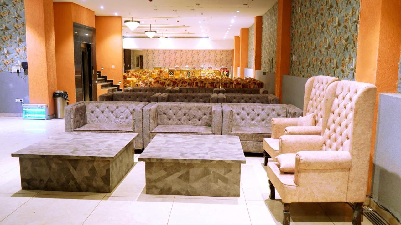 Aa Hotels & Resorts Zirakpur المظهر الخارجي الصورة